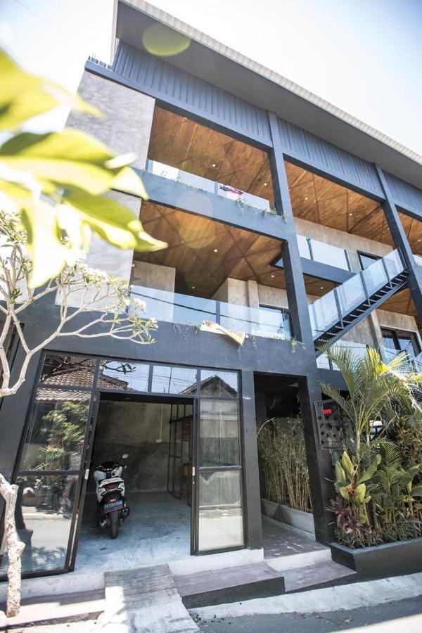 Escotel Krisnantara Canggu Exterior foto